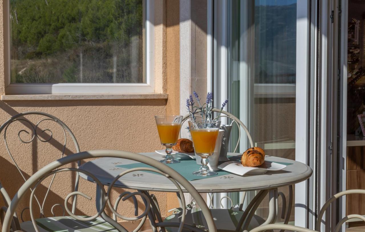 Andela 1 Makarska Exterior foto